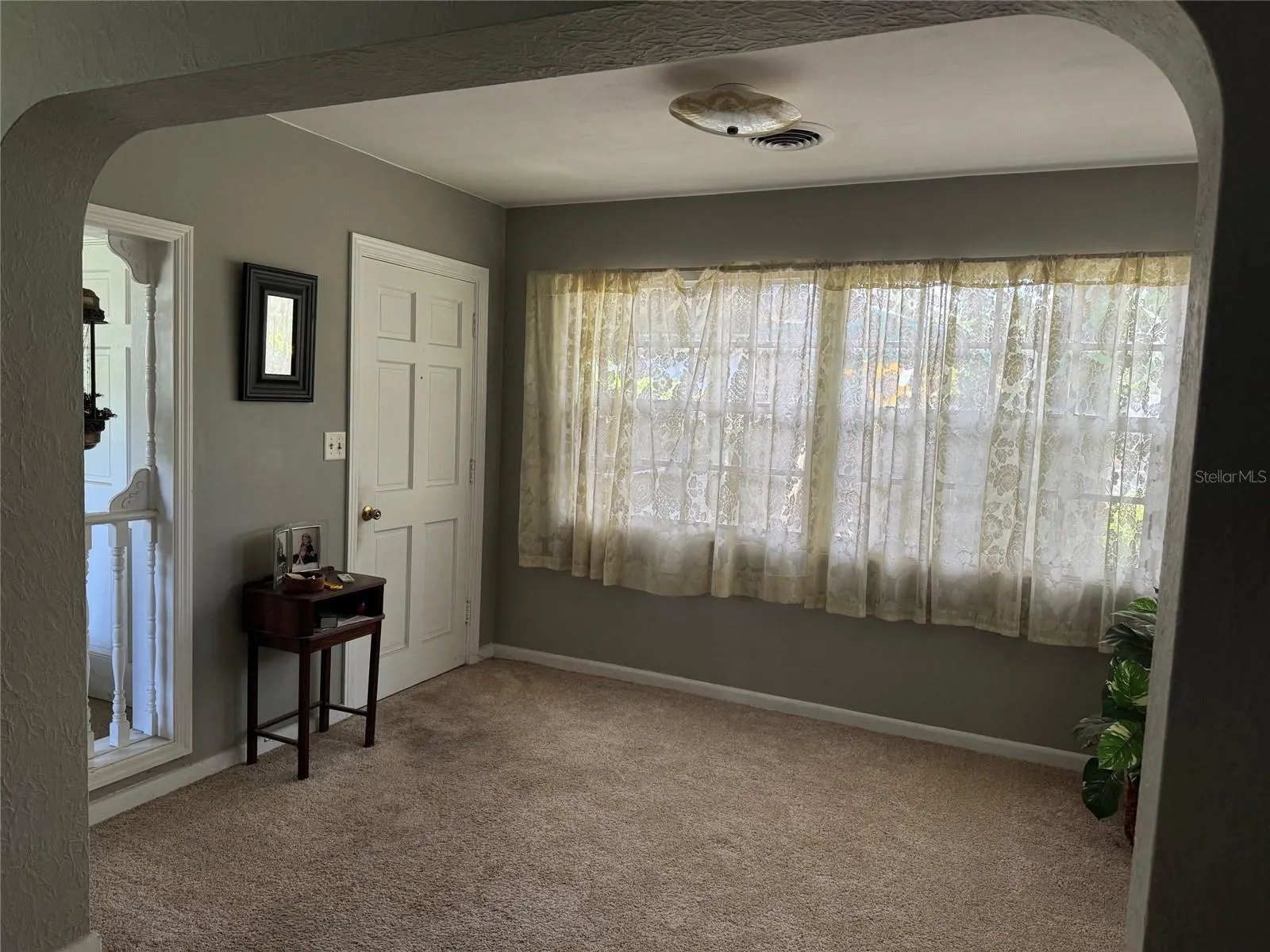 1004 E 9th Ave, Mount Dora, Florida 32757, 3 Bedrooms Bedrooms, ,1 BathroomBathrooms,Residential,For Sale,9TH,G5099140