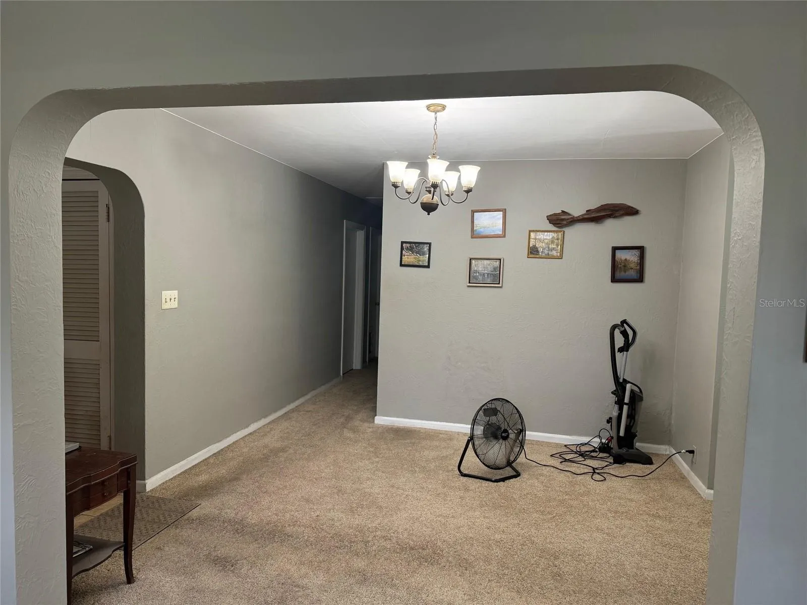 1004 E 9th Ave, Mount Dora, Florida 32757, 3 Bedrooms Bedrooms, ,1 BathroomBathrooms,Residential,For Sale,9TH,G5099140