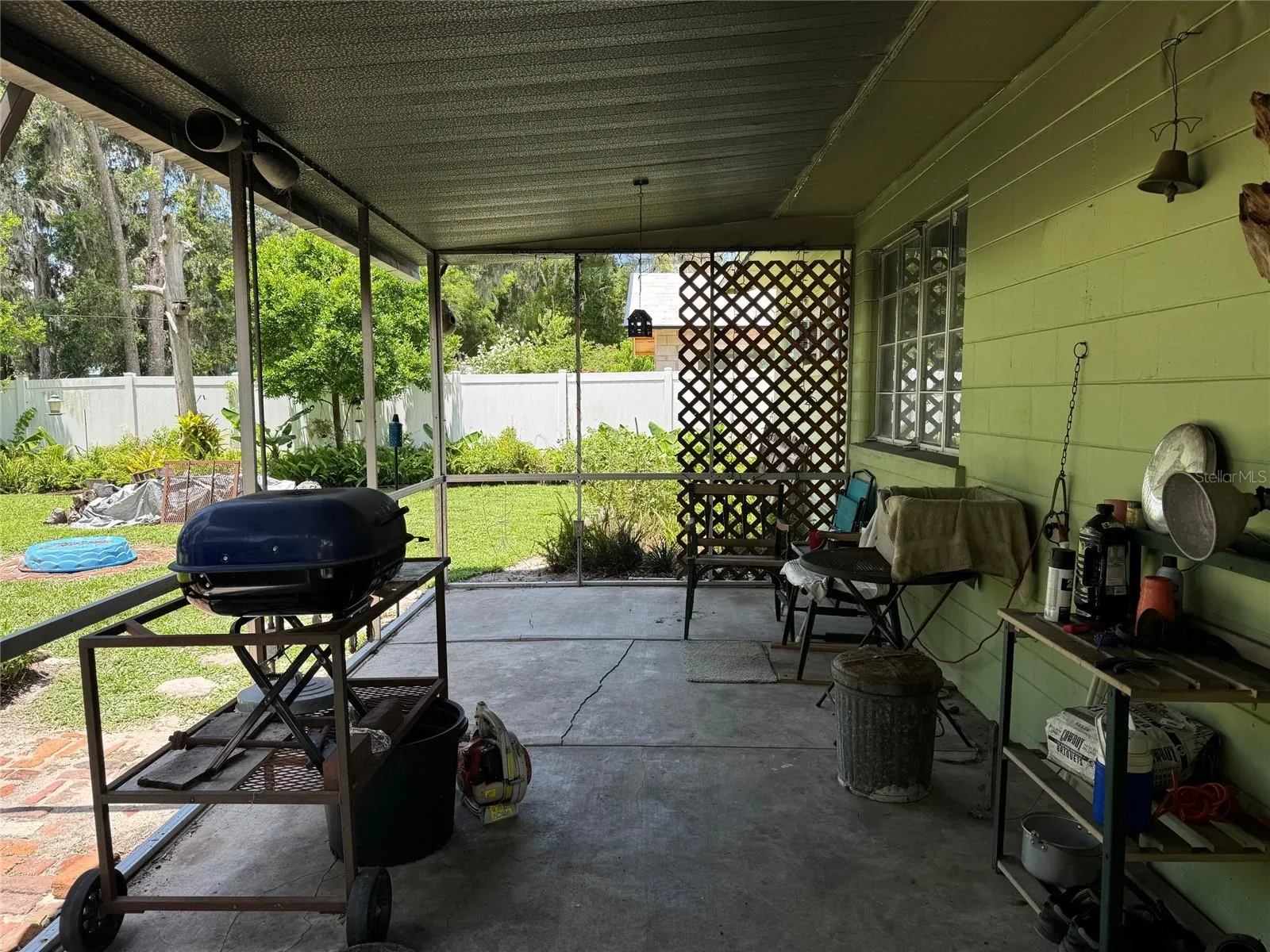 1004 E 9th Ave, Mount Dora, Florida 32757, 3 Bedrooms Bedrooms, ,1 BathroomBathrooms,Residential,For Sale,9TH,G5099140
