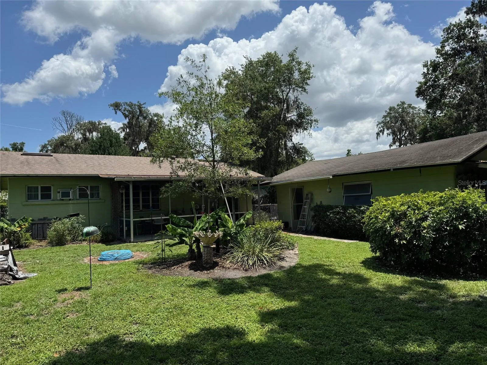 1004 E 9th Ave, Mount Dora, Florida 32757, 3 Bedrooms Bedrooms, ,1 BathroomBathrooms,Residential,For Sale,9TH,G5099140