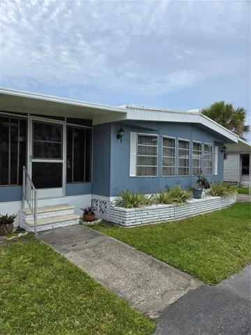 2236 Gondola Dr, Sarasota, Florida 34231, 2 Bedrooms Bedrooms, ,2 BathroomsBathrooms,Residential,For Sale,GONDOLA,A4657808