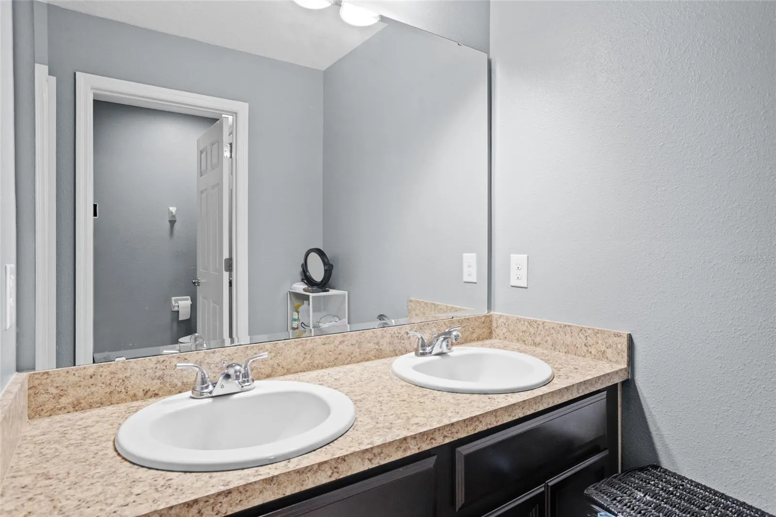 12353 Hammock Hill Dr, Clermont, Florida 34711, 4 Bedrooms Bedrooms, ,4 BathroomsBathrooms,Residential,For Sale,HAMMOCK HILL,S5130127