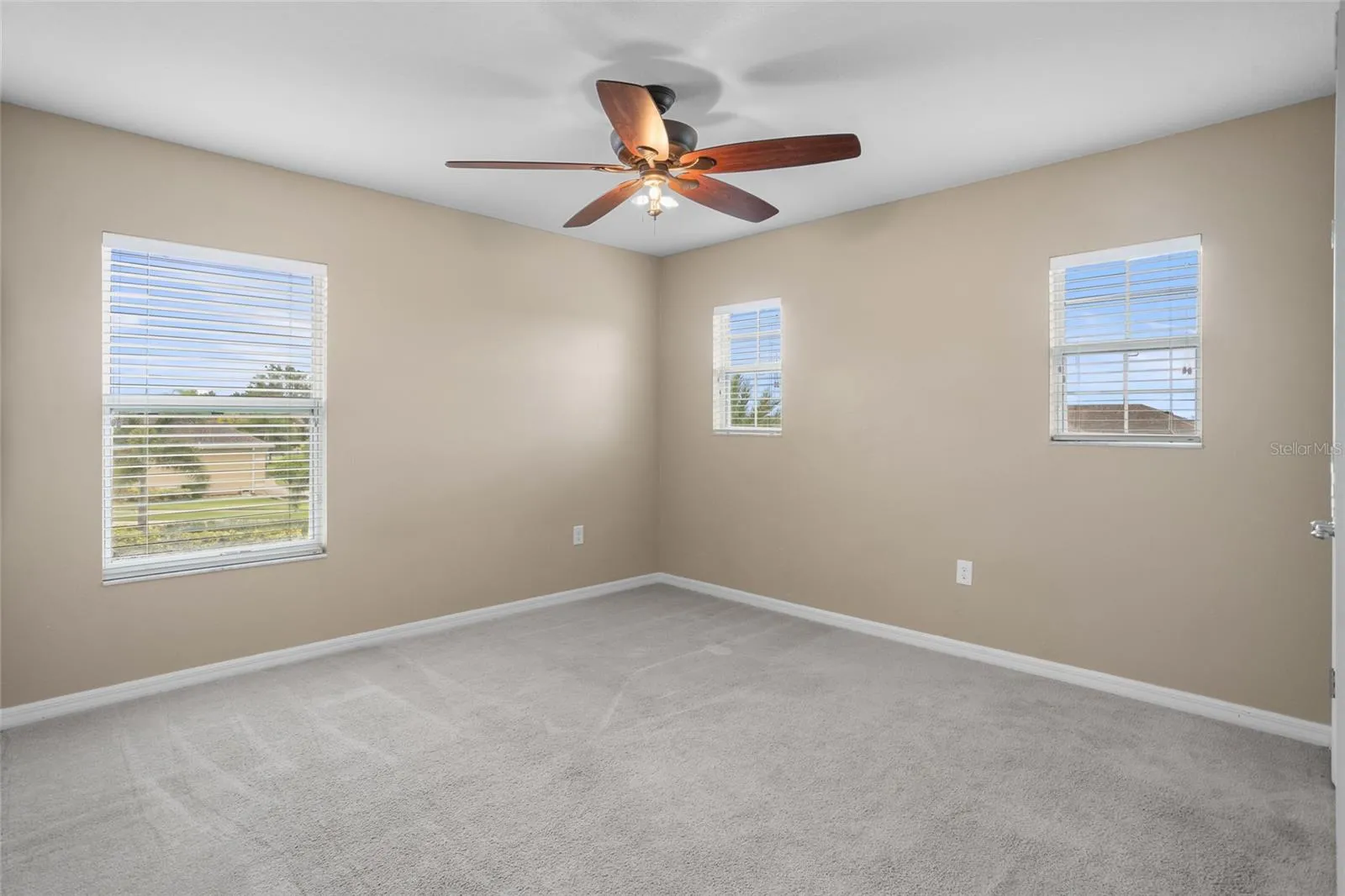 12353 Hammock Hill Dr, Clermont, Florida 34711, 4 Bedrooms Bedrooms, ,4 BathroomsBathrooms,Residential,For Sale,HAMMOCK HILL,S5130127