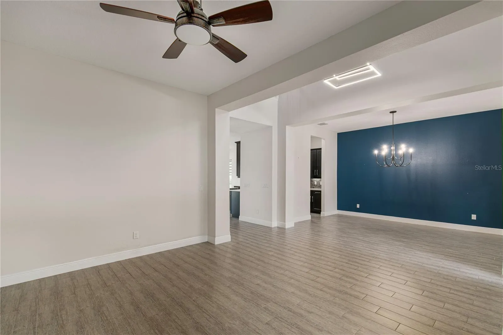 3241 Pinenut Dr, Apopka, Florida 32712, 6 Bedrooms Bedrooms, ,4 BathroomsBathrooms,Residential,For Sale,PINENUT,G5099141