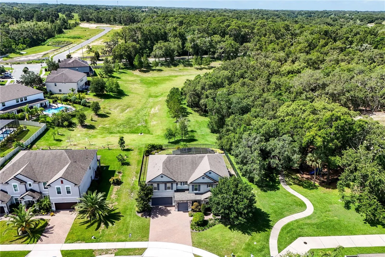 3241 Pinenut Dr, Apopka, Florida 32712, 6 Bedrooms Bedrooms, ,4 BathroomsBathrooms,Residential,For Sale,PINENUT,G5099141