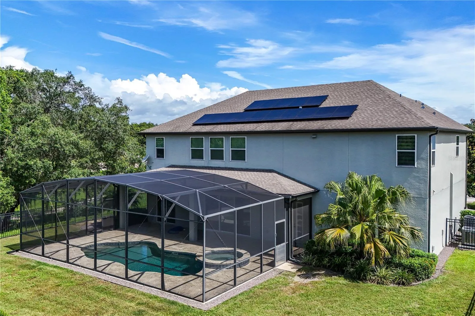 3241 Pinenut Dr, Apopka, Florida 32712, 6 Bedrooms Bedrooms, ,4 BathroomsBathrooms,Residential,For Sale,PINENUT,G5099141