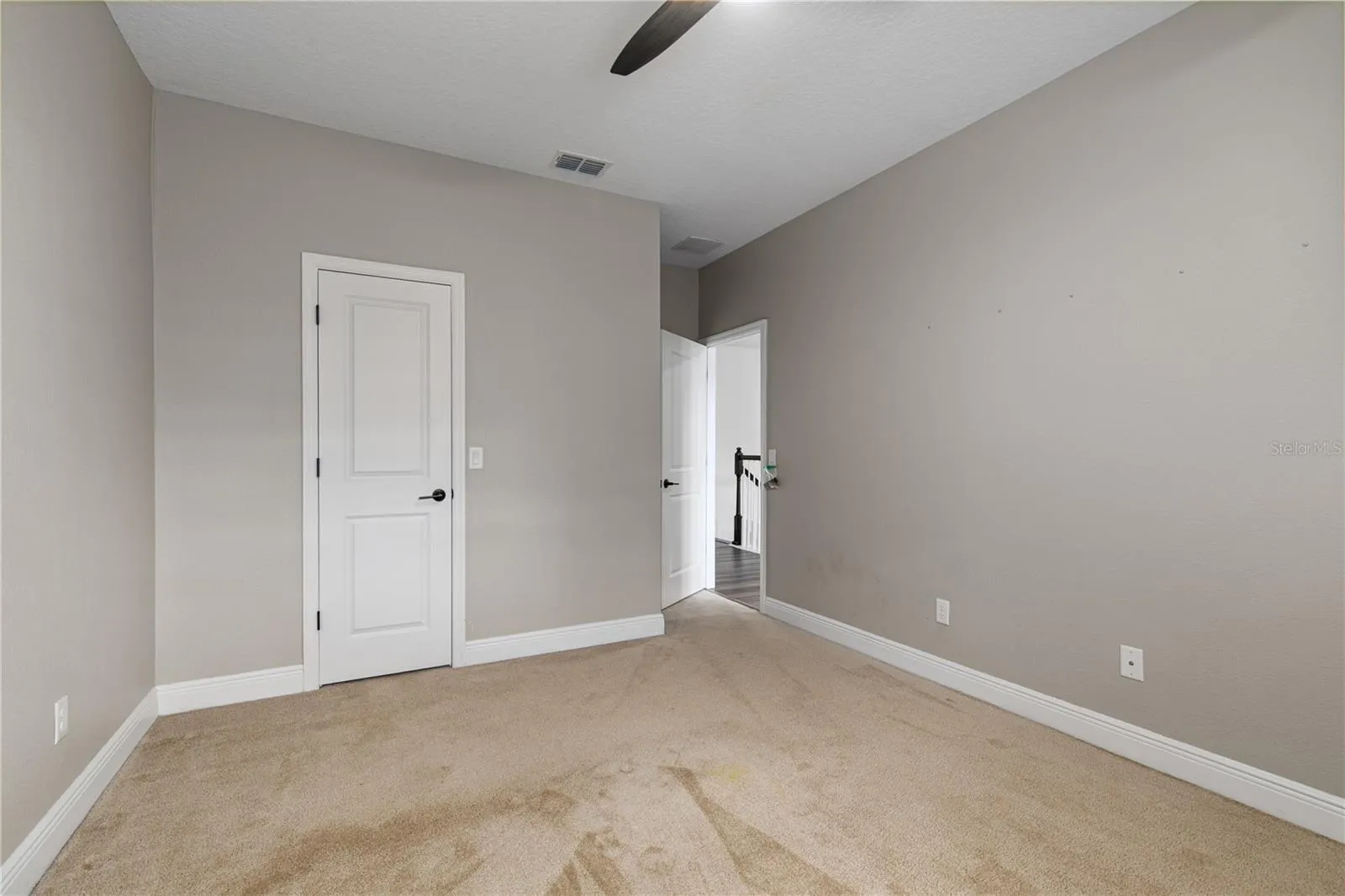 3241 Pinenut Dr, Apopka, Florida 32712, 6 Bedrooms Bedrooms, ,4 BathroomsBathrooms,Residential,For Sale,PINENUT,G5099141