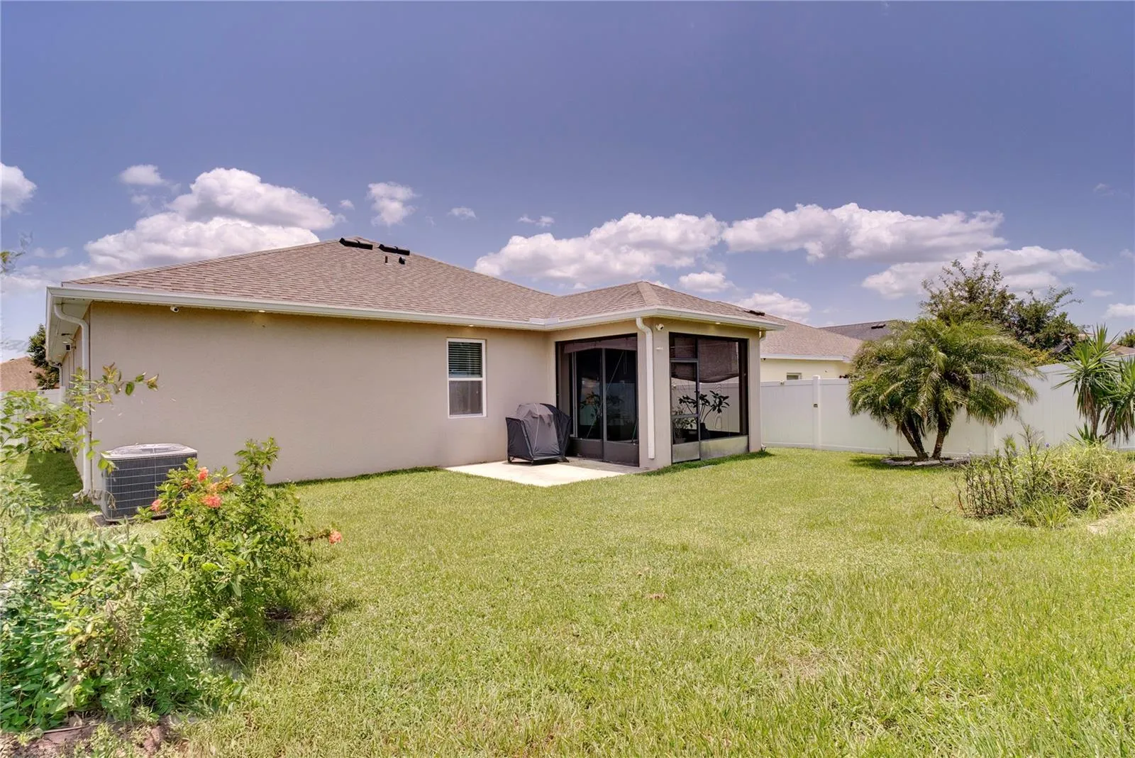 480 Kestrel Dr, Groveland, Florida 34736, 4 Bedrooms Bedrooms, ,2 BathroomsBathrooms,Residential,For Sale,KESTREL,O6323774