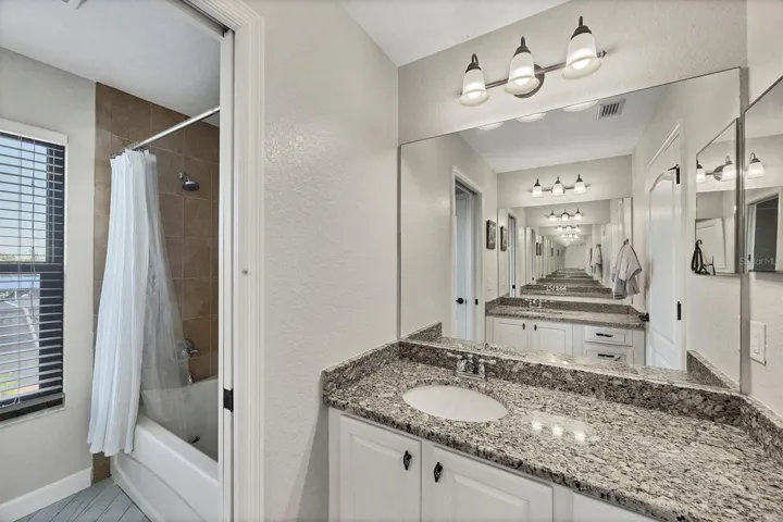 Bonus room - possible media room, game room, home office - choices could be endless
