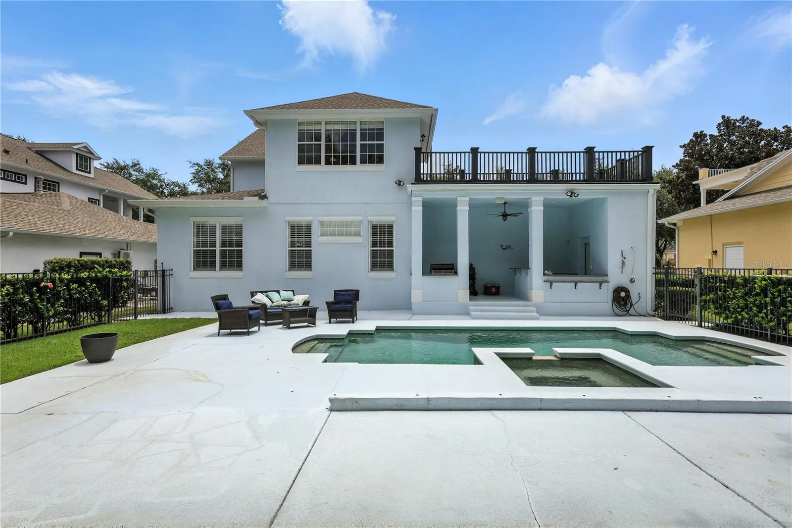 6054 Caymus Loop, Windermere, Florida 34786, 5 Bedrooms Bedrooms, ,4 BathroomsBathrooms,Residential,For Sale,CAYMUS LOOP,O6324008