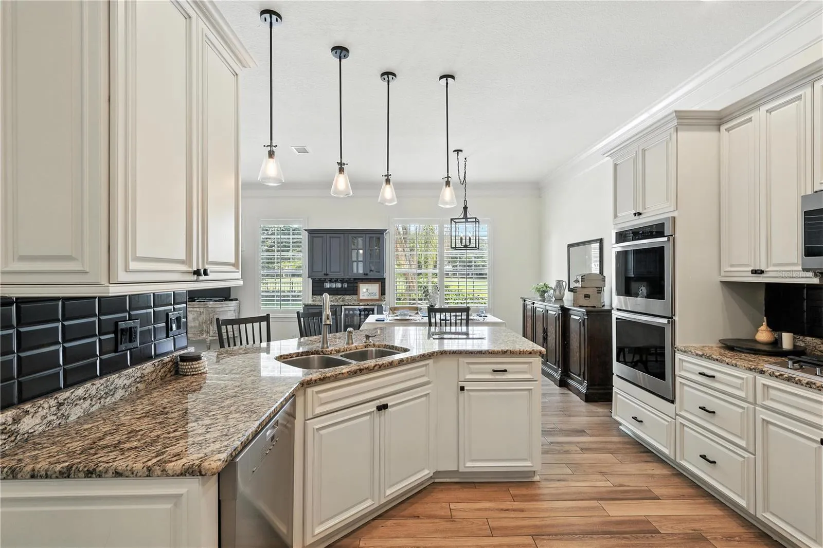 6054 Caymus Loop, Windermere, Florida 34786, 5 Bedrooms Bedrooms, ,4 BathroomsBathrooms,Residential,For Sale,CAYMUS LOOP,O6324008