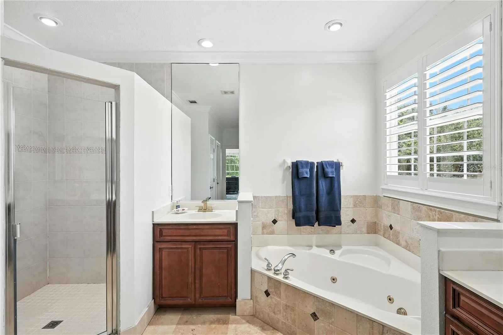6054 Caymus Loop, Windermere, Florida 34786, 5 Bedrooms Bedrooms, ,4 BathroomsBathrooms,Residential,For Sale,CAYMUS LOOP,O6324008