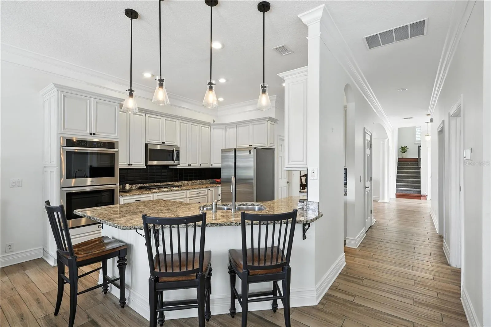6054 Caymus Loop, Windermere, Florida 34786, 5 Bedrooms Bedrooms, ,4 BathroomsBathrooms,Residential,For Sale,CAYMUS LOOP,O6324008