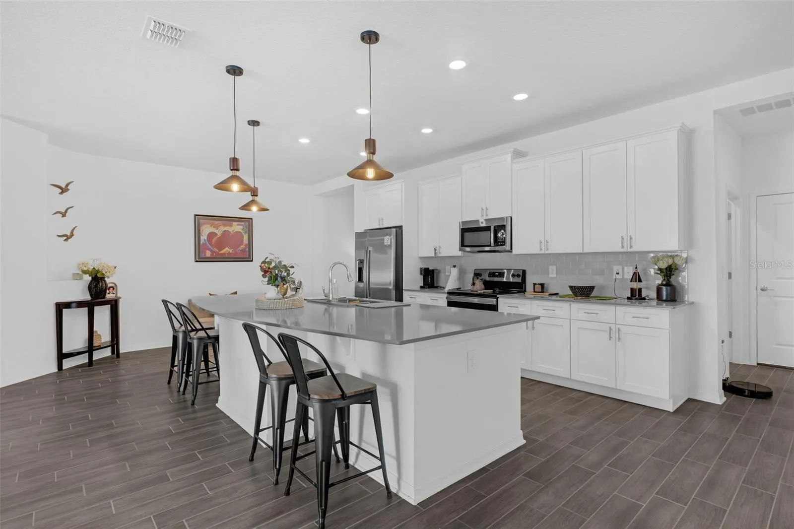 5229 Red Coral Cir, Mount Dora, Florida 32757, 4 Bedrooms Bedrooms, ,4 BathroomsBathrooms,Residential,For Sale,RED CORAL,S5130188