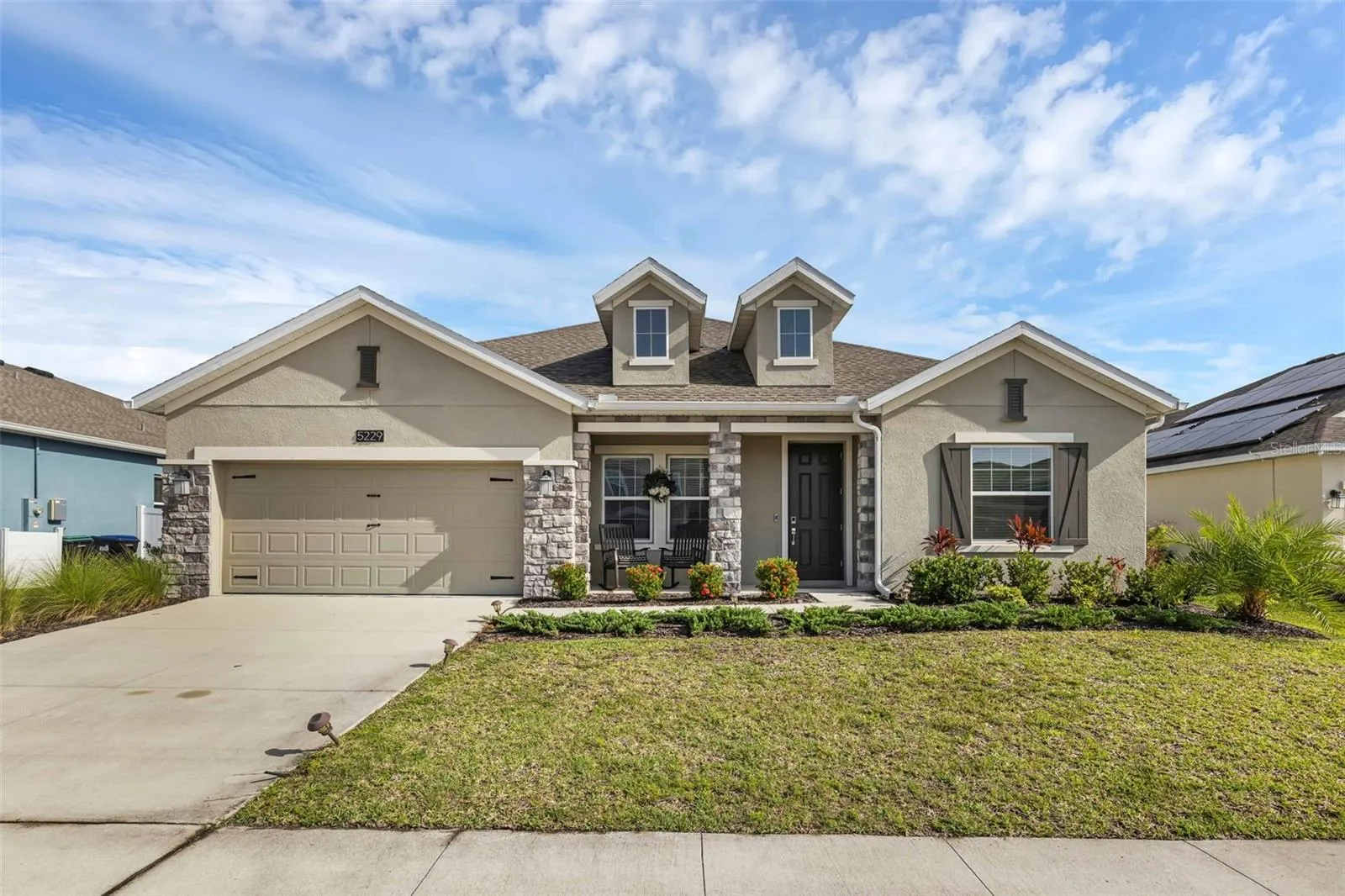 5229 Red Coral Cir, Mount Dora, Florida 32757, 4 Bedrooms Bedrooms, ,4 BathroomsBathrooms,Residential,For Sale,RED CORAL,S5130188