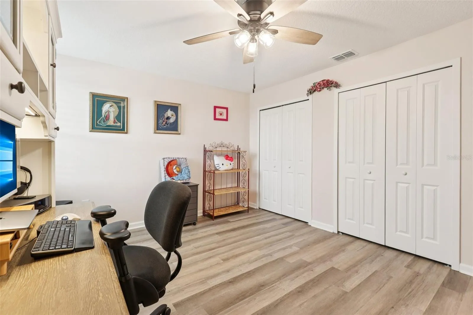 49 White Horse Way, Groveland, Florida 34736, 5 Bedrooms Bedrooms, ,4 BathroomsBathrooms,Residential,For Sale,WHITE HORSE,G5099174