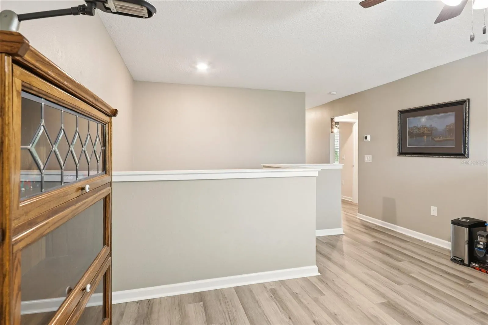 49 White Horse Way, Groveland, Florida 34736, 5 Bedrooms Bedrooms, ,4 BathroomsBathrooms,Residential,For Sale,WHITE HORSE,G5099174