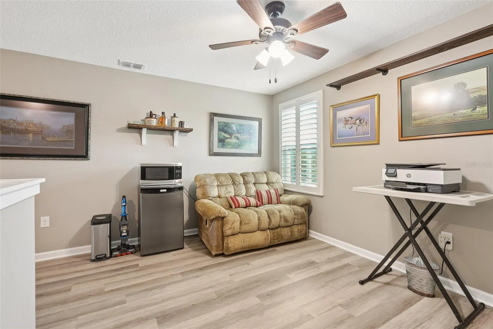49 White Horse Way, Groveland, Florida 34736, 5 Bedrooms Bedrooms, ,4 BathroomsBathrooms,Residential,For Sale,WHITE HORSE,G5099174