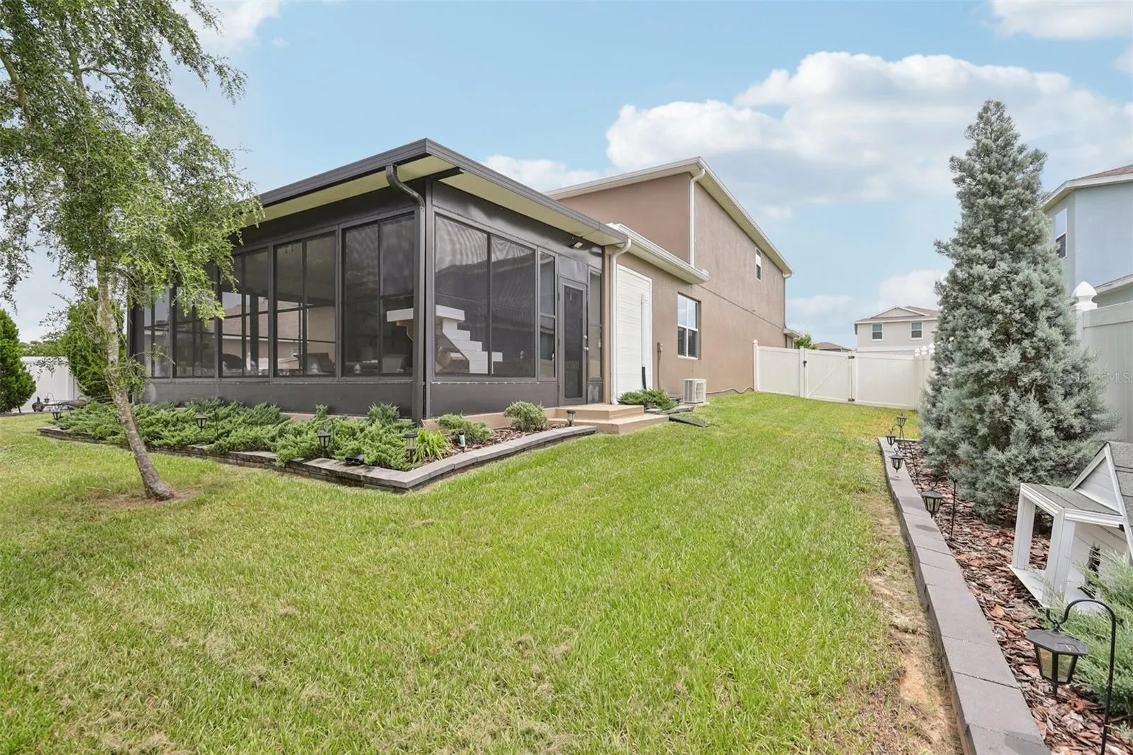 49 White Horse Way, Groveland, Florida 34736, 5 Bedrooms Bedrooms, ,4 BathroomsBathrooms,Residential,For Sale,WHITE HORSE,G5099174