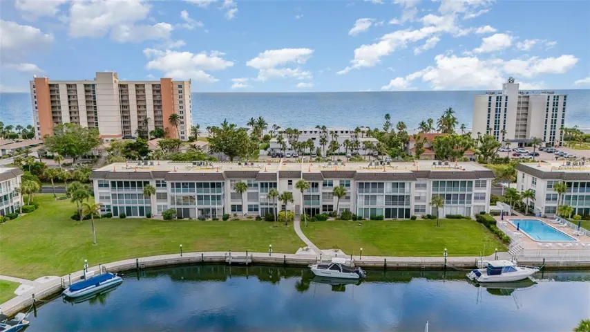 4350 Chatham Dr #e106, Longboat Key, Florida 34228, 2 Bedrooms Bedrooms, ,2 BathroomsBathrooms,Residential,For Sale,CHATHAM,A4657888