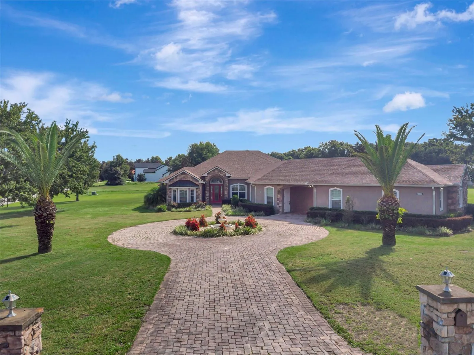 18139 Great Blue Heron Dr, Groveland, Florida 34736, 4 Bedrooms Bedrooms, ,4 BathroomsBathrooms,Residential,For Sale,GREAT BLUE HERON,G5099175