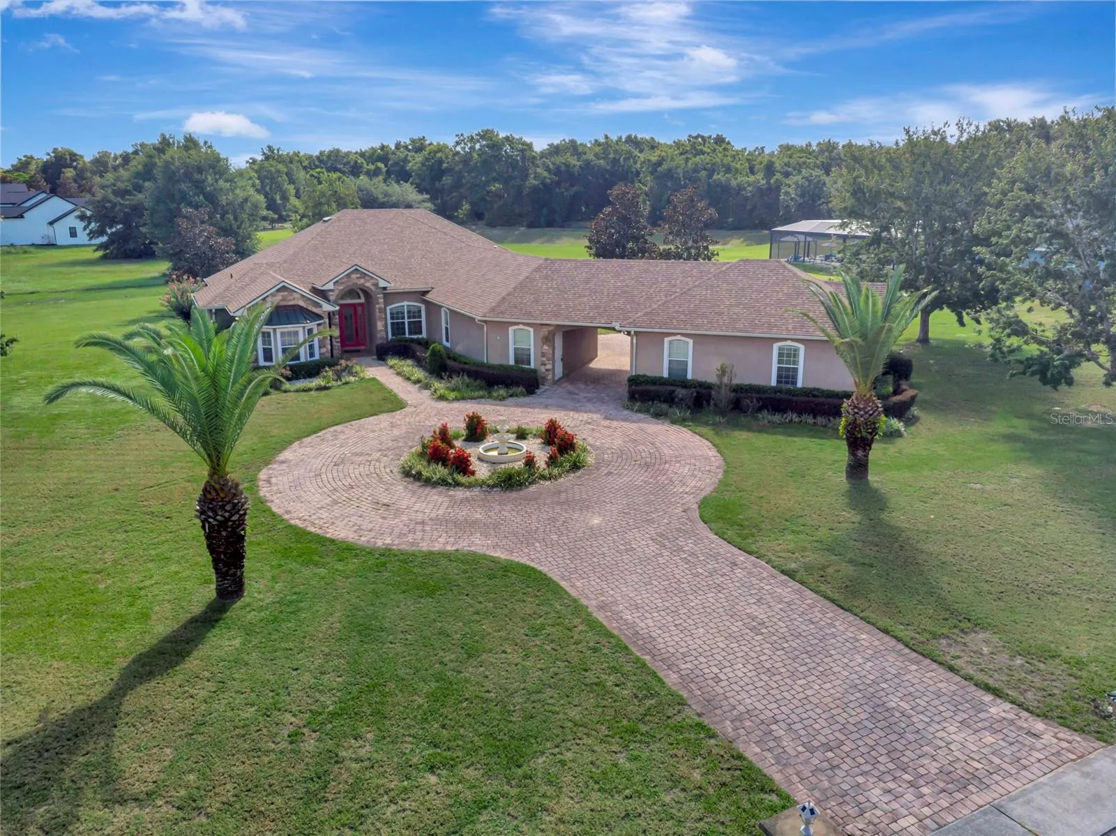 18139 Great Blue Heron Dr, Groveland, Florida 34736, 4 Bedrooms Bedrooms, ,4 BathroomsBathrooms,Residential,For Sale,GREAT BLUE HERON,G5099175
