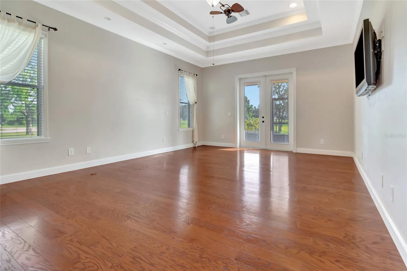 18139 Great Blue Heron Dr, Groveland, Florida 34736, 4 Bedrooms Bedrooms, ,4 BathroomsBathrooms,Residential,For Sale,GREAT BLUE HERON,G5099175