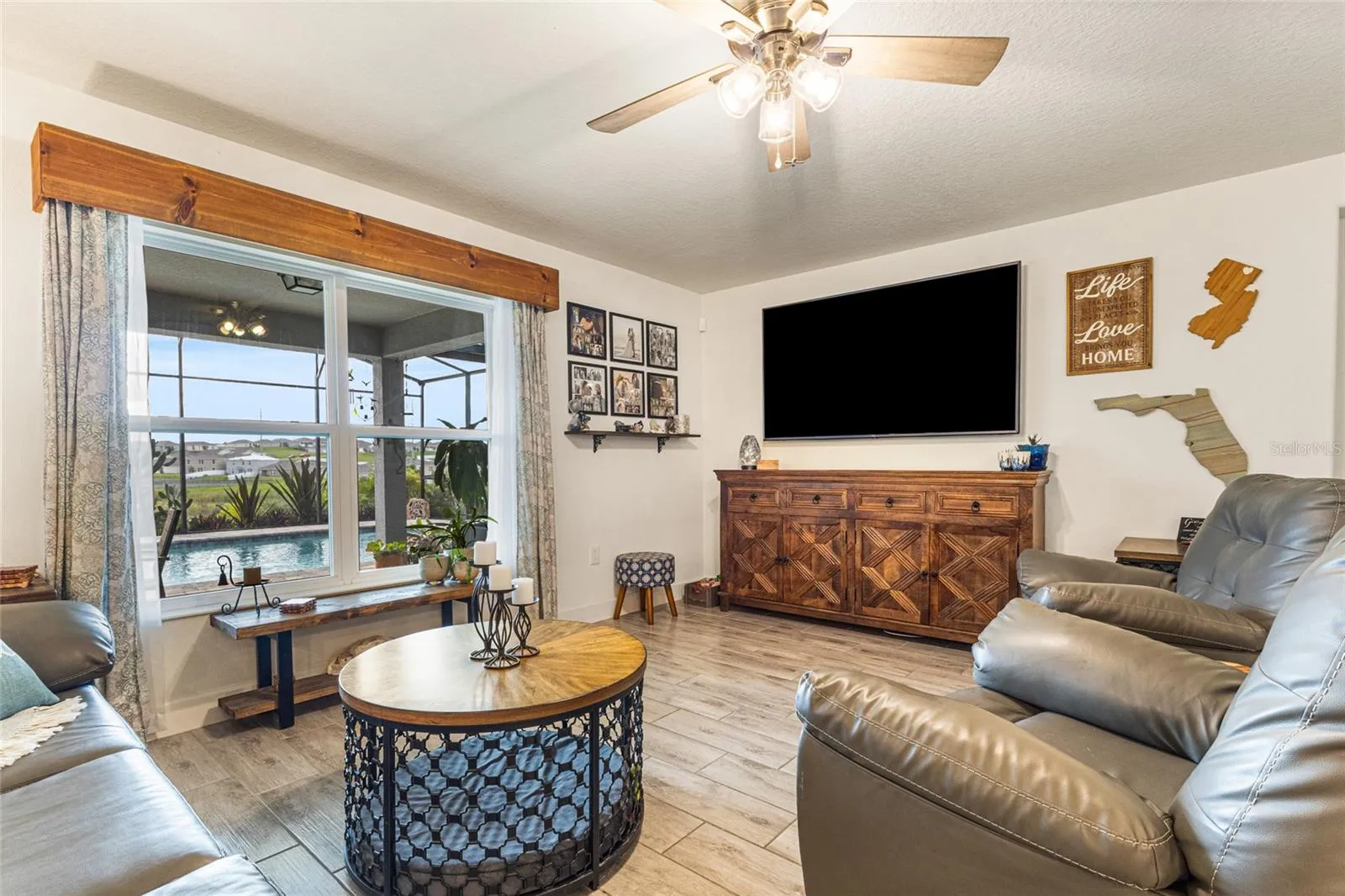 1668 Wilson Prairie Cir, Groveland, Florida 34736, 4 Bedrooms Bedrooms, ,2 BathroomsBathrooms,Residential,For Sale,WILSON PRAIRIE CIR,O6324074