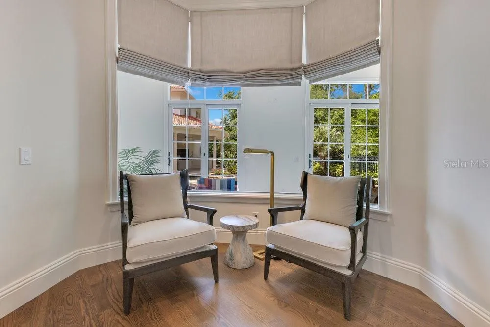 6186 Louise Cove Drive, Windermere, Florida 34786, 4 Bedrooms Bedrooms, ,6 BathroomsBathrooms,Residential,For Sale,LOUISE COVE DRIVE,O6324115