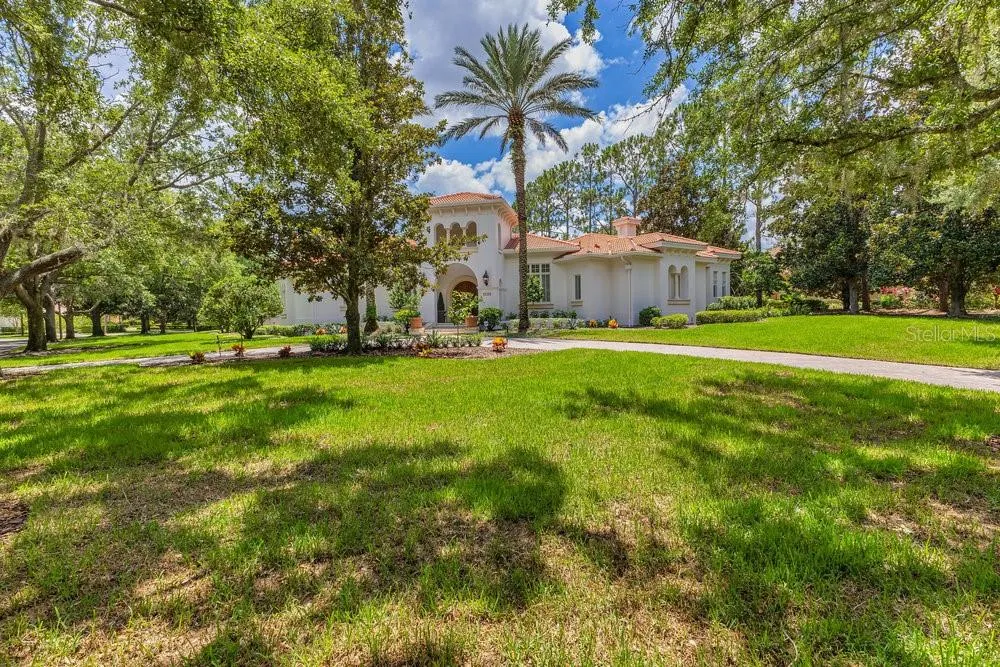 6186 Louise Cove Drive, Windermere, Florida 34786, 4 Bedrooms Bedrooms, ,6 BathroomsBathrooms,Residential,For Sale,LOUISE COVE DRIVE,O6324115