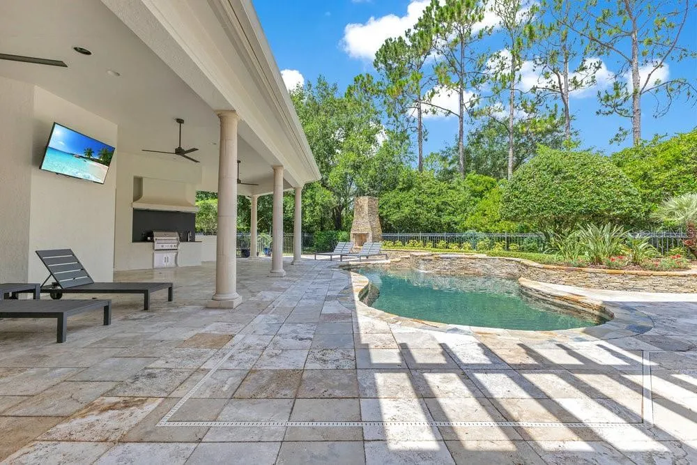 6186 Louise Cove Drive, Windermere, Florida 34786, 4 Bedrooms Bedrooms, ,6 BathroomsBathrooms,Residential,For Sale,LOUISE COVE DRIVE,O6324115