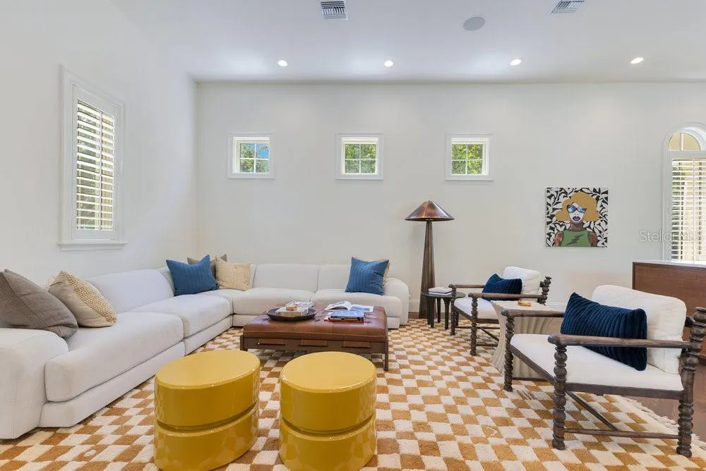 6186 Louise Cove Drive, Windermere, Florida 34786, 4 Bedrooms Bedrooms, ,6 BathroomsBathrooms,Residential,For Sale,LOUISE COVE DRIVE,O6324115
