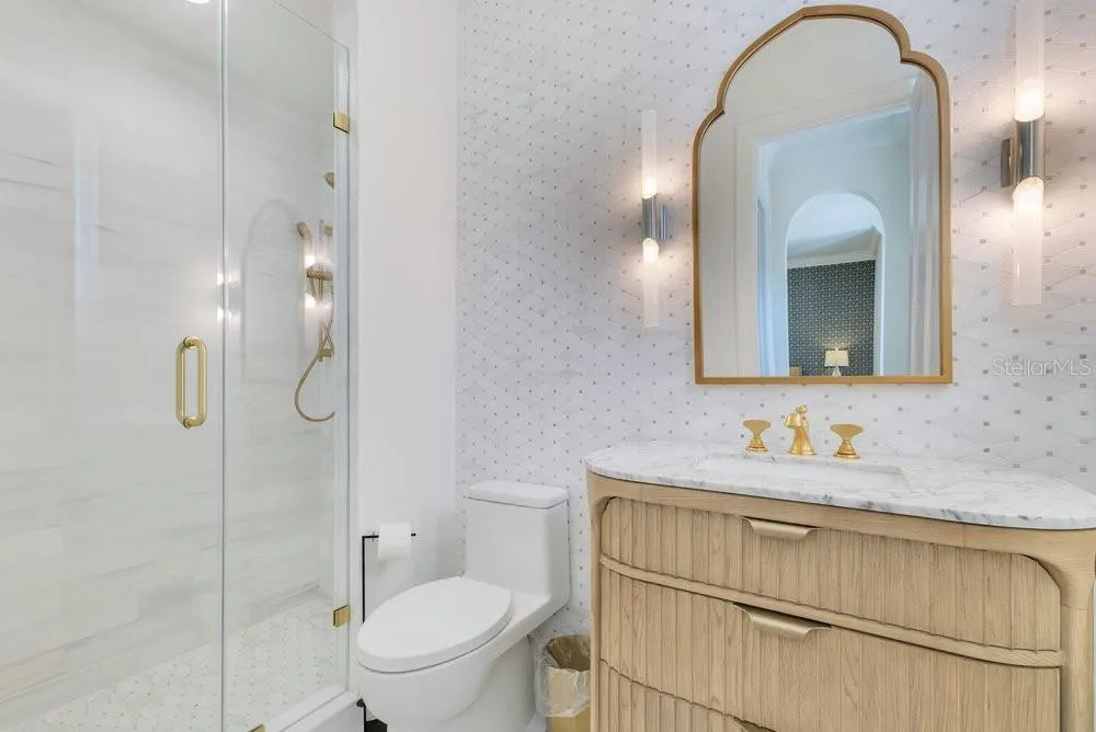 6186 Louise Cove Drive, Windermere, Florida 34786, 4 Bedrooms Bedrooms, ,6 BathroomsBathrooms,Residential,For Sale,LOUISE COVE DRIVE,O6324115