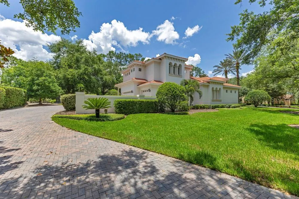 6186 Louise Cove Drive, Windermere, Florida 34786, 4 Bedrooms Bedrooms, ,6 BathroomsBathrooms,Residential,For Sale,LOUISE COVE DRIVE,O6324115