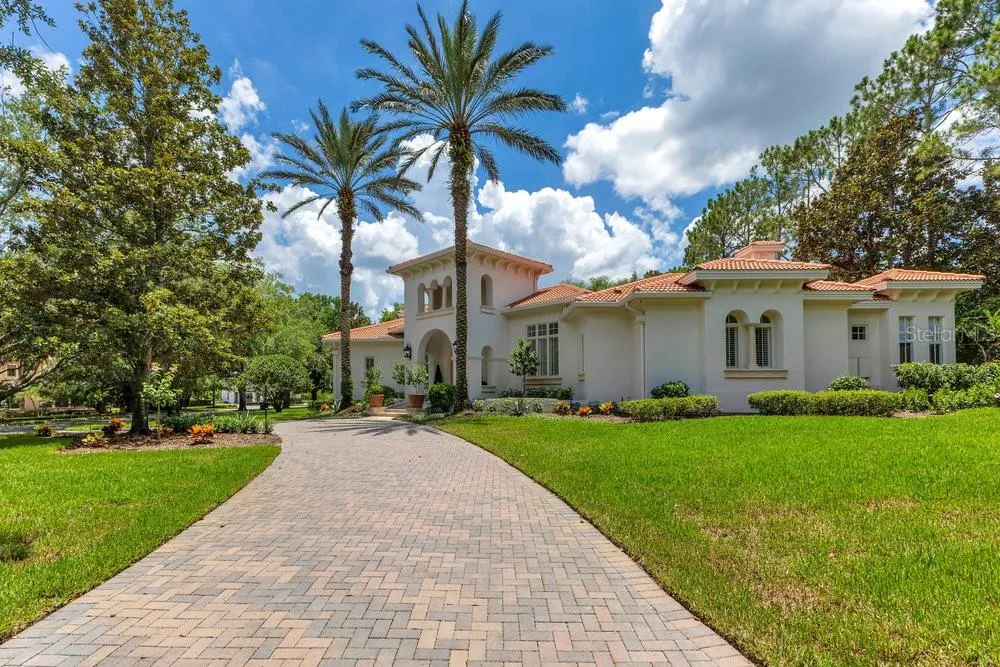 6186 Louise Cove Drive, Windermere, Florida 34786, 4 Bedrooms Bedrooms, ,6 BathroomsBathrooms,Residential,For Sale,LOUISE COVE DRIVE,O6324115
