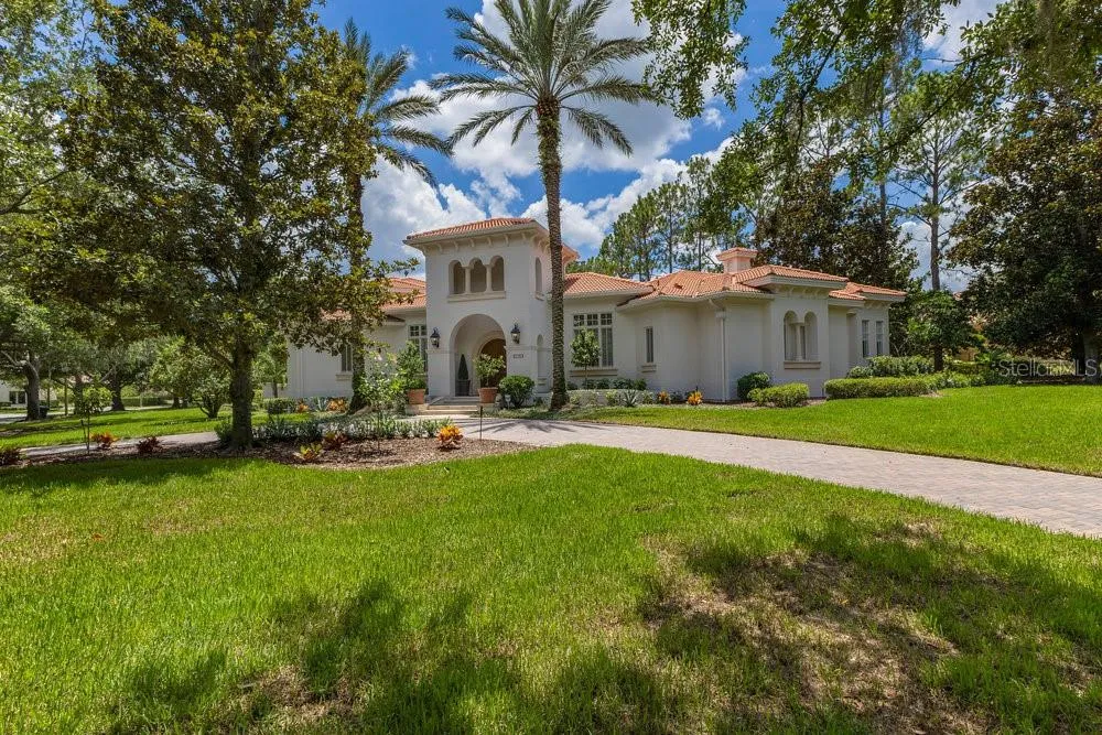 6186 Louise Cove Drive, Windermere, Florida 34786, 4 Bedrooms Bedrooms, ,6 BathroomsBathrooms,Residential,For Sale,LOUISE COVE DRIVE,O6324115