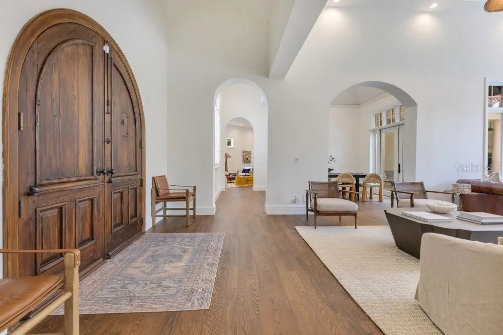 6186 Louise Cove Drive, Windermere, Florida 34786, 4 Bedrooms Bedrooms, ,6 BathroomsBathrooms,Residential,For Sale,LOUISE COVE DRIVE,O6324115