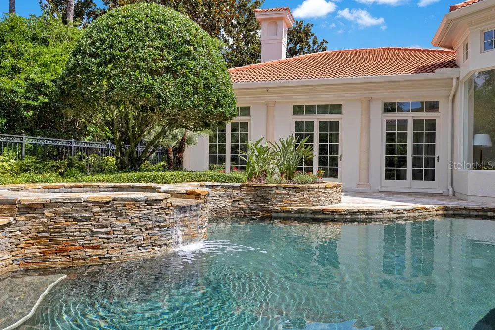 6186 Louise Cove Drive, Windermere, Florida 34786, 4 Bedrooms Bedrooms, ,6 BathroomsBathrooms,Residential,For Sale,LOUISE COVE DRIVE,O6324115