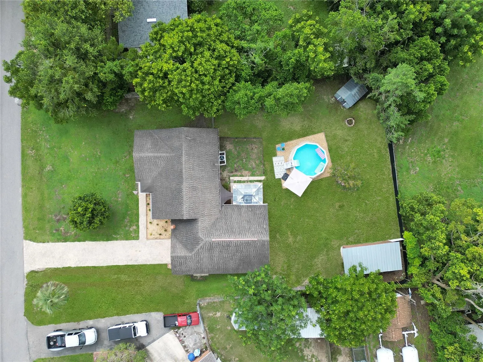 6746 Osceola Dr, Mount Dora, Florida 32757, 3 Bedrooms Bedrooms, ,2 BathroomsBathrooms,Residential,For Sale,OSCEOLA,O6324284