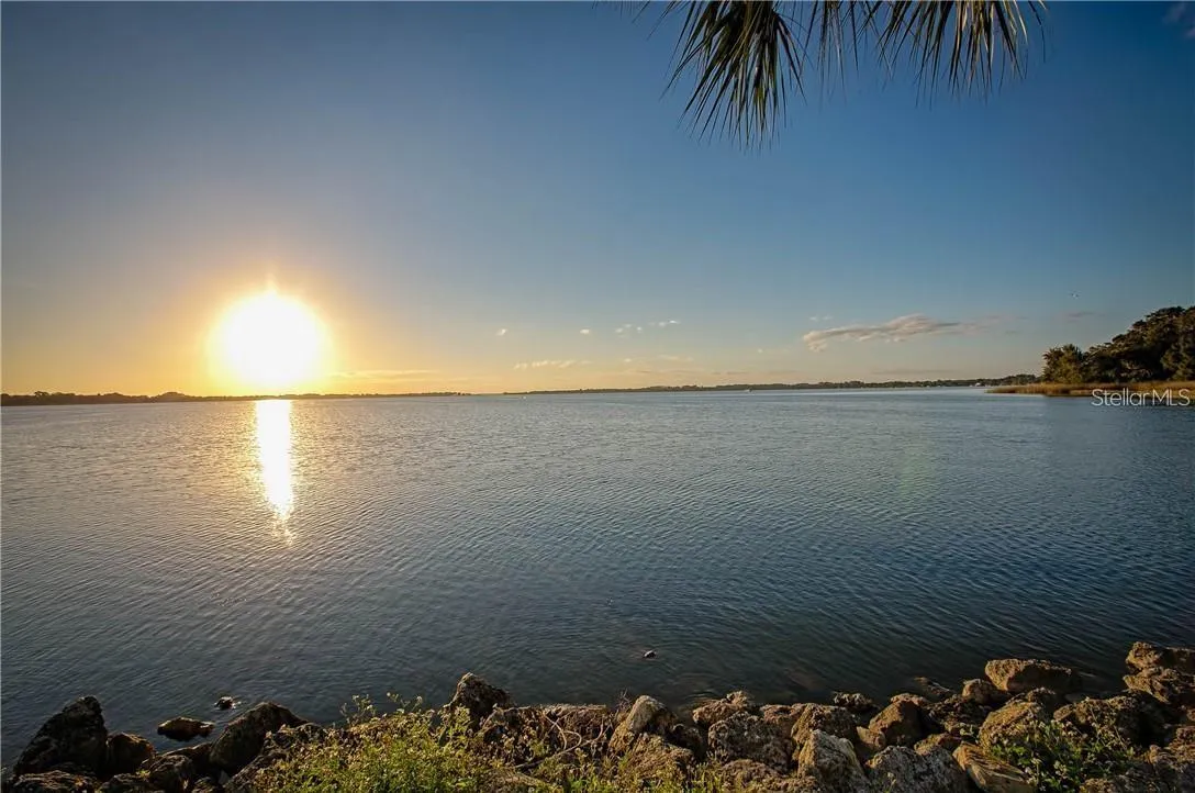 6746 Osceola Dr, Mount Dora, Florida 32757, 3 Bedrooms Bedrooms, ,2 BathroomsBathrooms,Residential,For Sale,OSCEOLA,O6324284