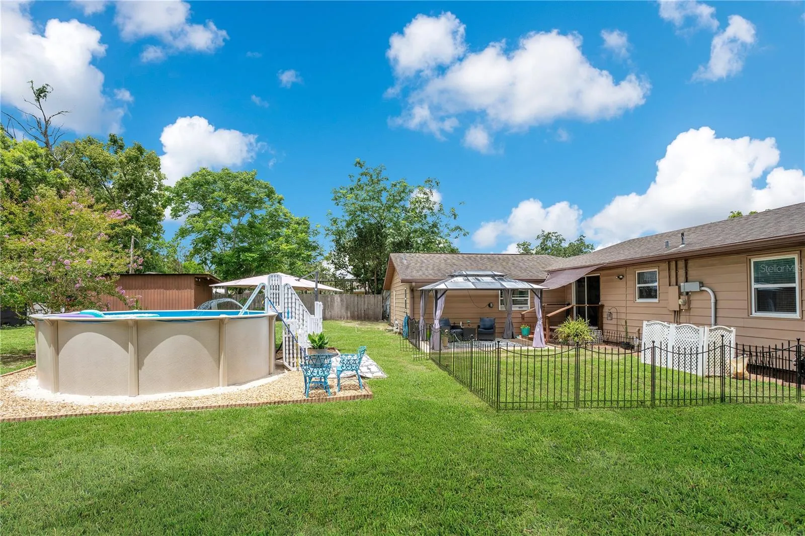 6746 Osceola Dr, Mount Dora, Florida 32757, 3 Bedrooms Bedrooms, ,2 BathroomsBathrooms,Residential,For Sale,OSCEOLA,O6324284