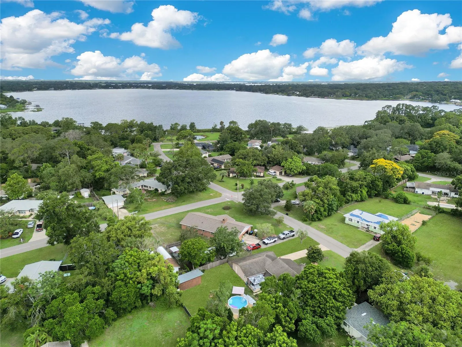 6746 Osceola Dr, Mount Dora, Florida 32757, 3 Bedrooms Bedrooms, ,2 BathroomsBathrooms,Residential,For Sale,OSCEOLA,O6324284