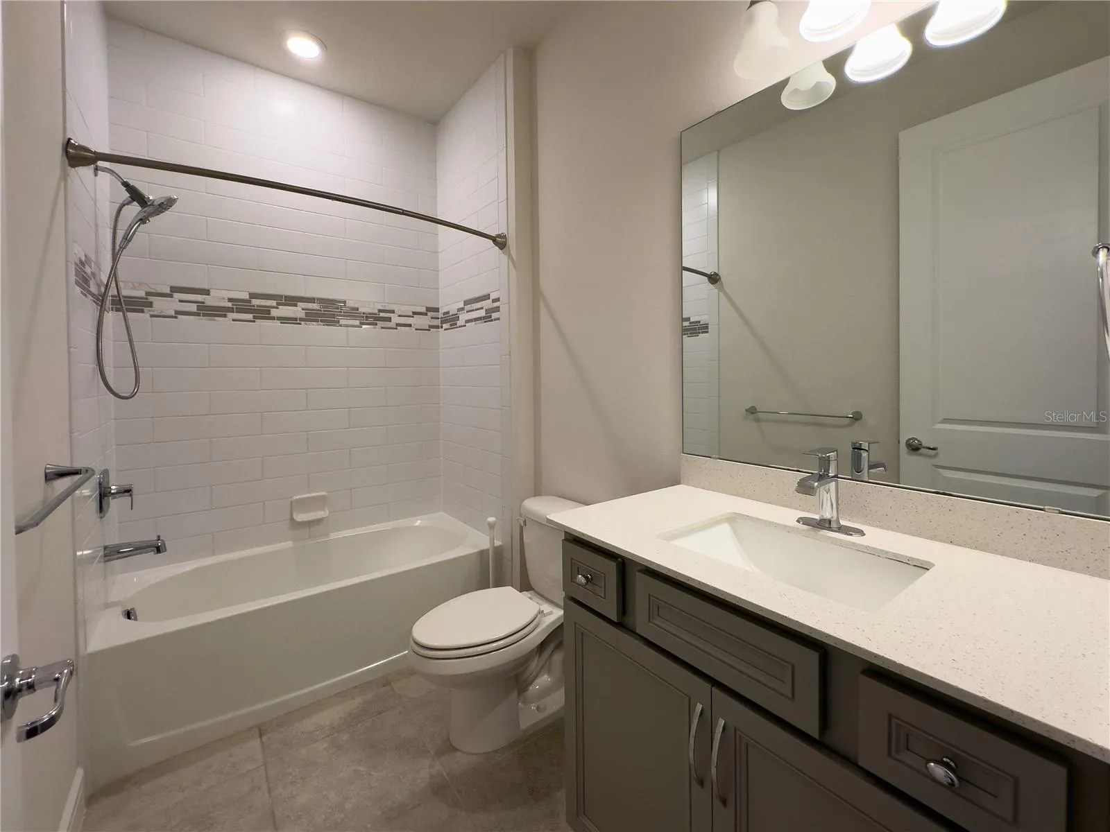 7484 Catania Loop, Clermont, Florida 34714, 3 Bedrooms Bedrooms, ,2 BathroomsBathrooms,Residential,For Sale,CATANIA,O6324325