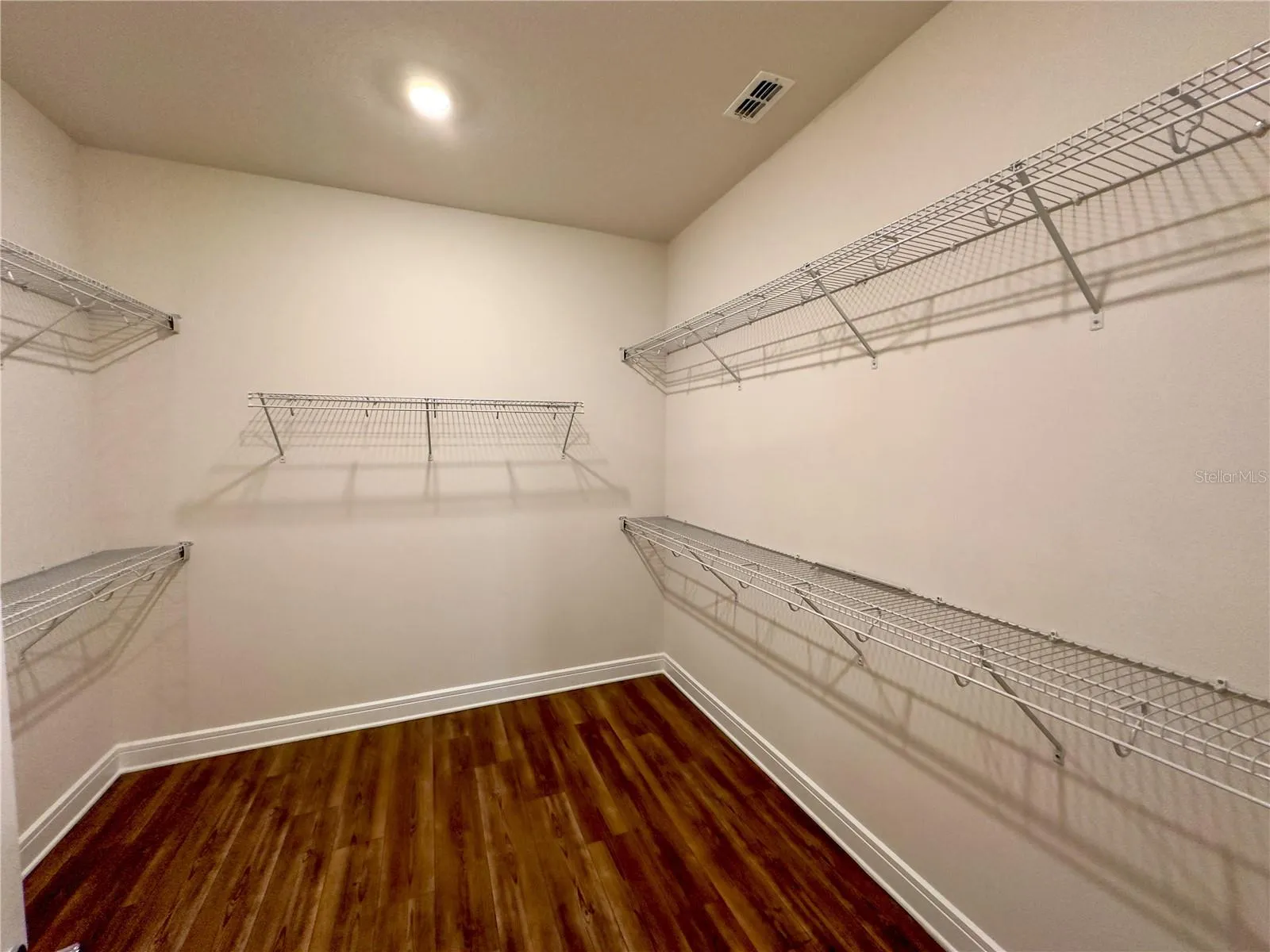 7484 Catania Loop, Clermont, Florida 34714, 3 Bedrooms Bedrooms, ,2 BathroomsBathrooms,Residential,For Sale,CATANIA,O6324325