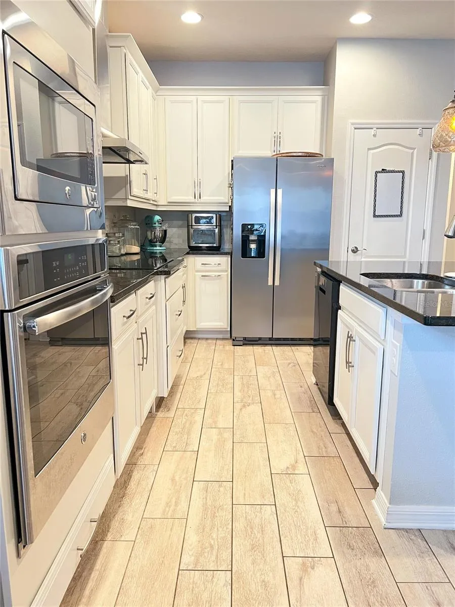8004 Sweet Orange Ave, Winter Garden, Florida 34787, 3 Bedrooms Bedrooms, ,2 BathroomsBathrooms,Residential,For Sale,SWEET ORANGE,O6324351