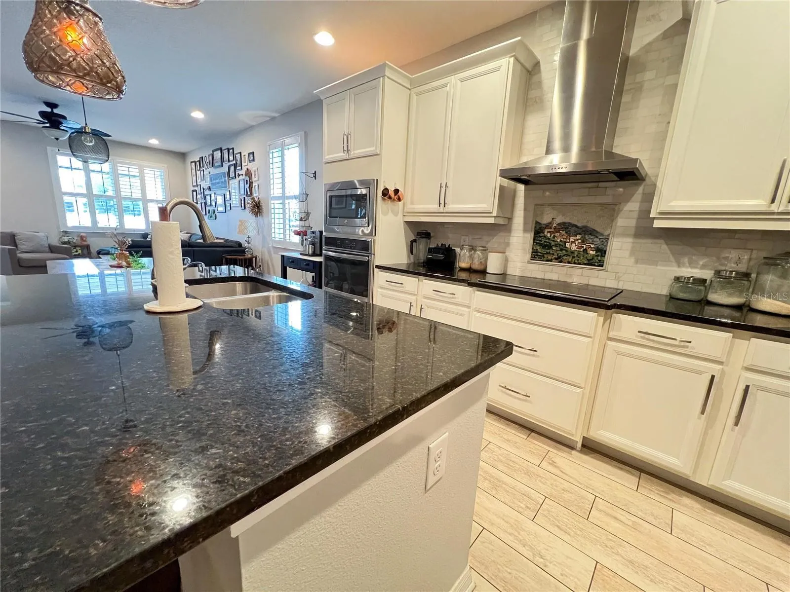 8004 Sweet Orange Ave, Winter Garden, Florida 34787, 3 Bedrooms Bedrooms, ,2 BathroomsBathrooms,Residential,For Sale,SWEET ORANGE,O6324351