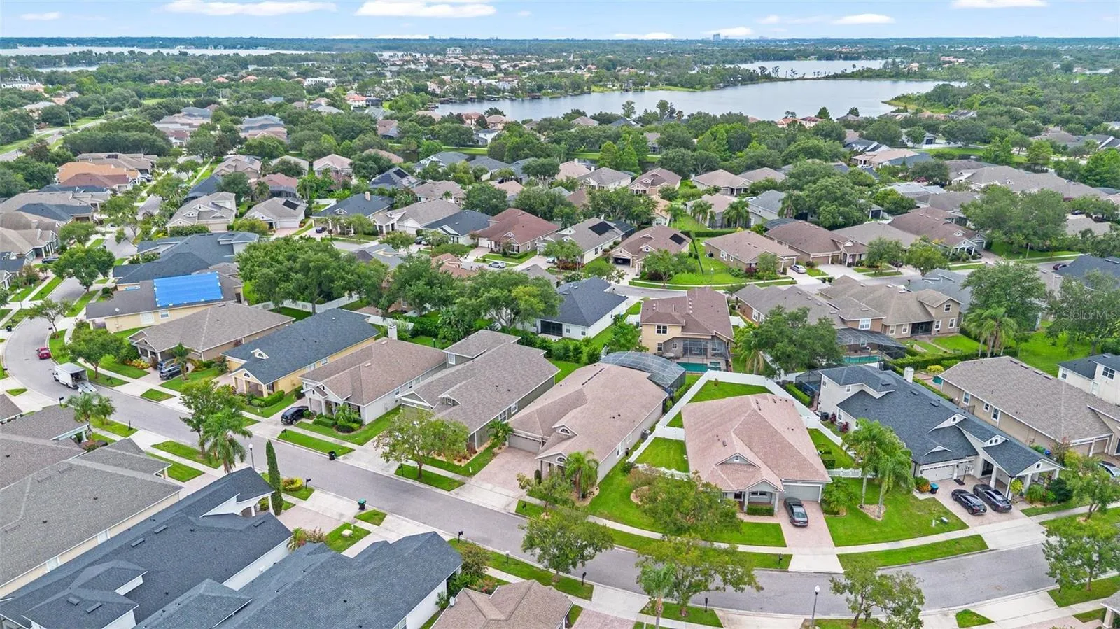 13466 Zori Ln, Windermere, Florida 34786, 4 Bedrooms Bedrooms, ,3 BathroomsBathrooms,Residential,For Sale,ZORI,O6324403