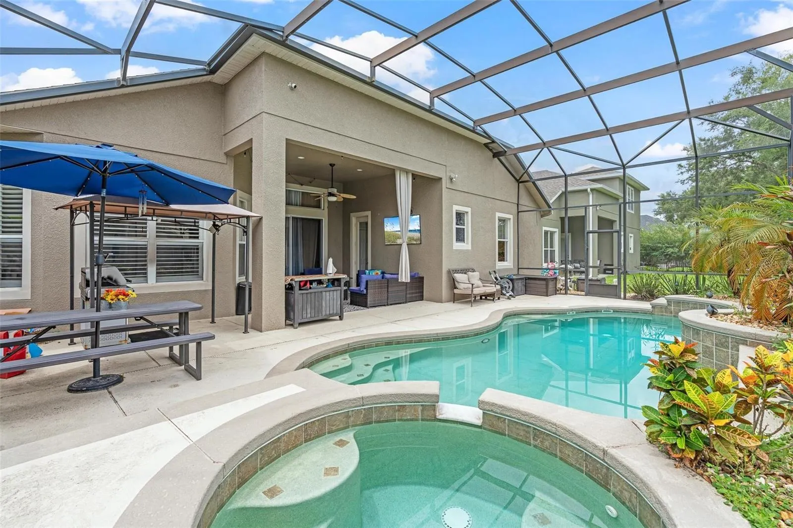 13466 Zori Ln, Windermere, Florida 34786, 4 Bedrooms Bedrooms, ,3 BathroomsBathrooms,Residential,For Sale,ZORI,O6324403