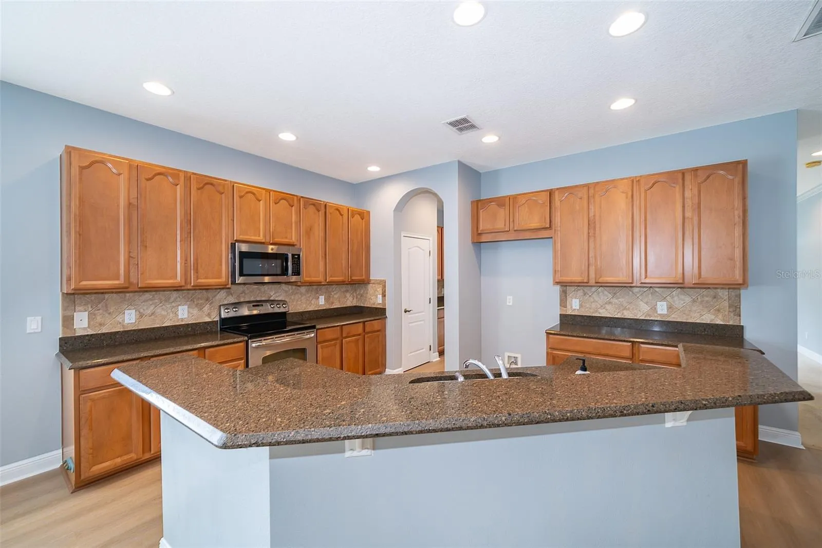 13978 Darchance Rd, Windermere, Florida 34786, 4 Bedrooms Bedrooms, ,4 BathroomsBathrooms,Residential,For Sale,DARCHANCE,O6324427