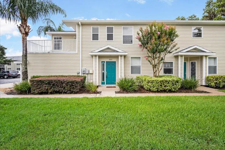 1821 Hammocks Ave #1821, Lutz, Florida 33549, 3 Bedrooms Bedrooms, ,2 BathroomsBathrooms,Residential,For Sale,HAMMOCKS,A4657996